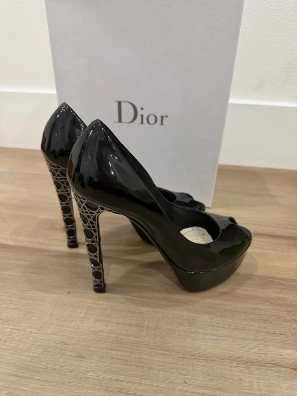 Dior Black Patent Peep-Toe Platform Pumps with High Stiletto Heel - Picture 2 of 3